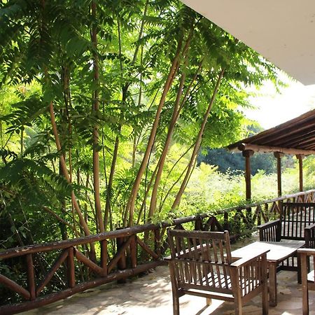 Apartamento La Cobacha Cazalla de la Sierra Exterior foto